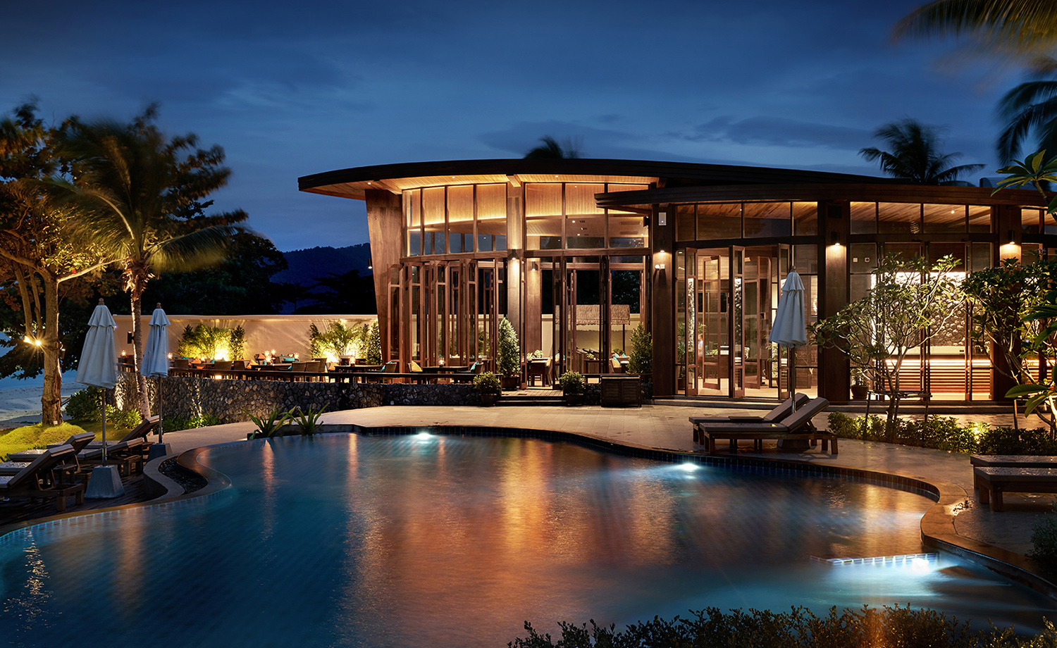 Kanom Beach Resort and Spa